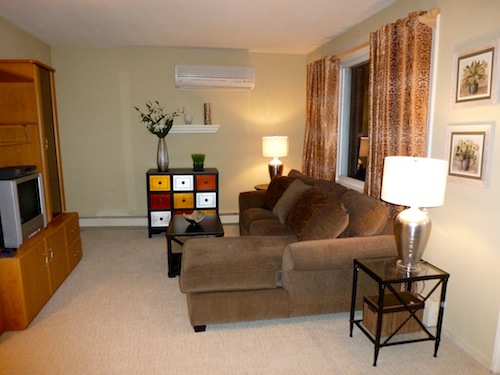 After Staging to Live, this living room has been brought into the current decade